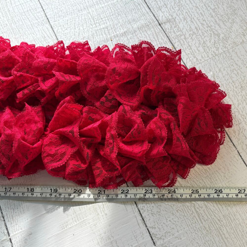 Handmade Red Lace Ruffle Layered Scarf - Picture 5 of 6